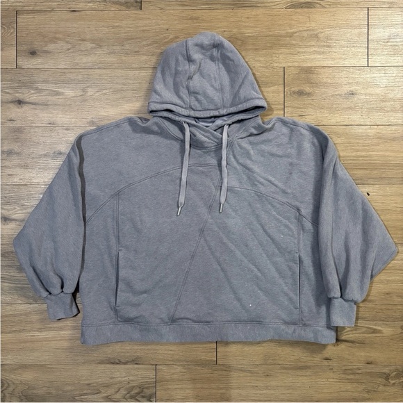 lululemon athletica Sweaters - Lululemon Broken Beats Hoodie In Heathered Glacier Grey Women’s M/L Thick Square
